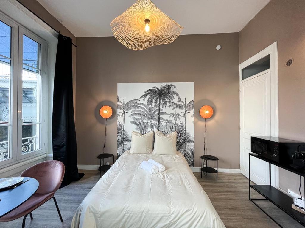 Suite Petra ลียง ภายนอก รูปภาพ